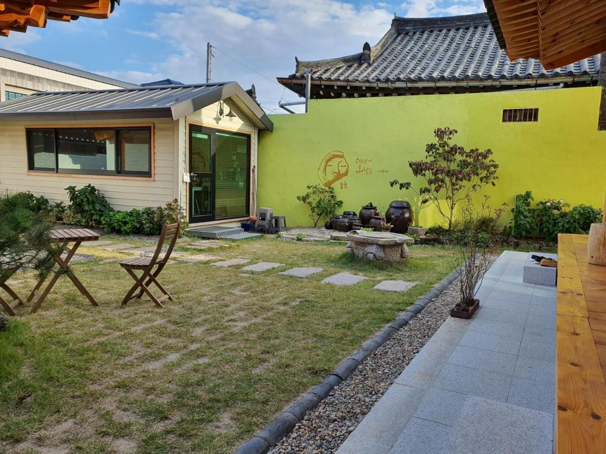 Sieunjae Bed & Breakfast Gyeongju Ngoại thất bức ảnh