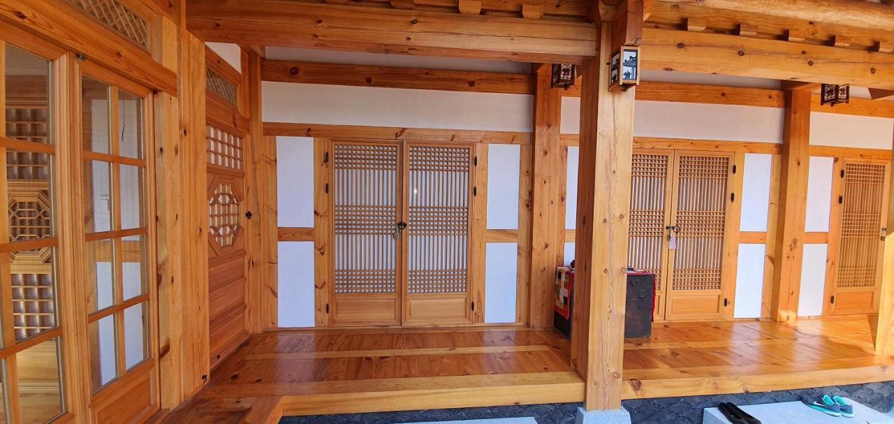 Sieunjae Bed & Breakfast Gyeongju Ngoại thất bức ảnh