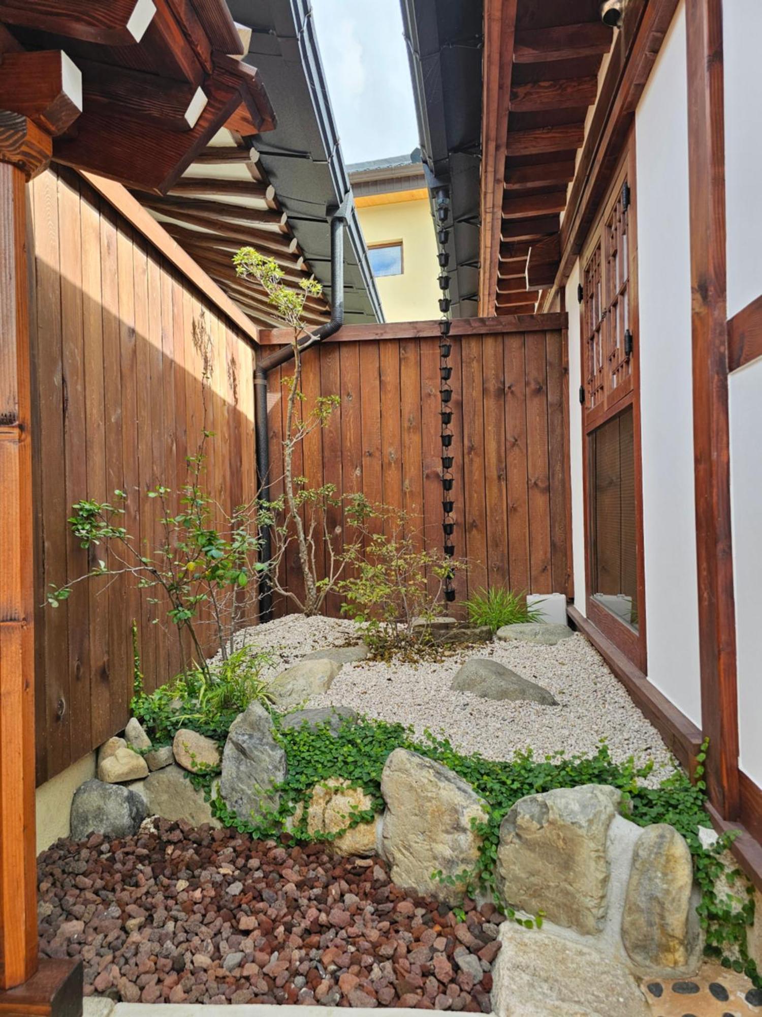 Sieunjae Bed & Breakfast Gyeongju Ngoại thất bức ảnh