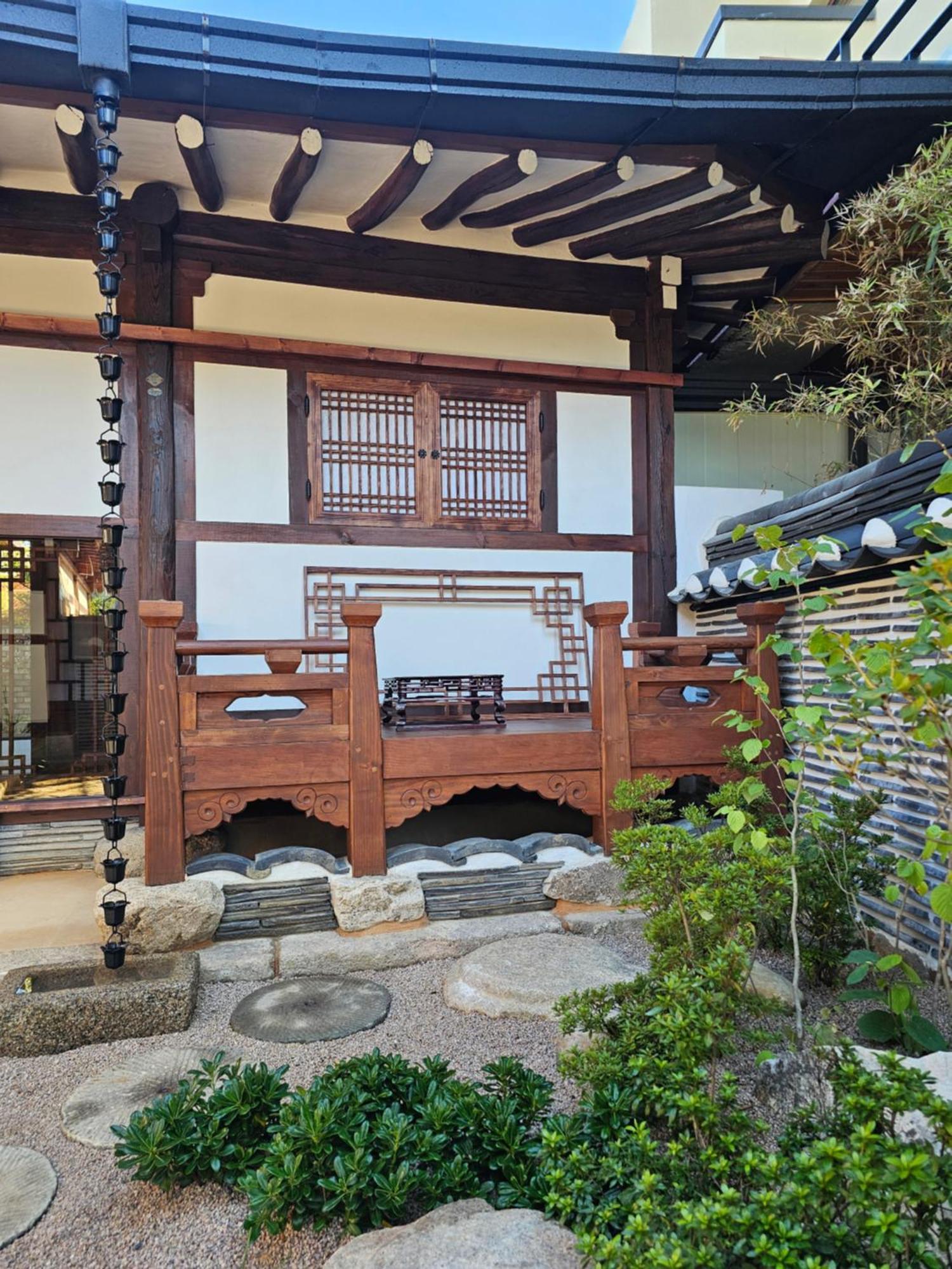 Sieunjae Bed & Breakfast Gyeongju Ngoại thất bức ảnh