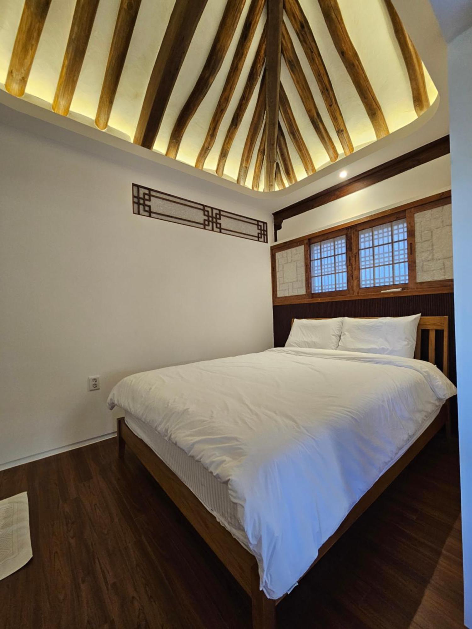 Sieunjae Bed & Breakfast Gyeongju Ngoại thất bức ảnh