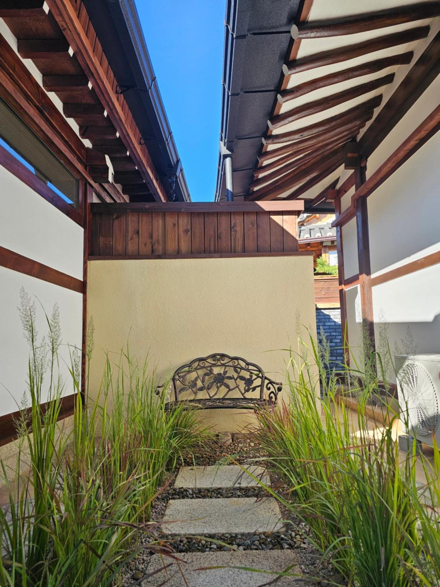 Sieunjae Bed & Breakfast Gyeongju Ngoại thất bức ảnh