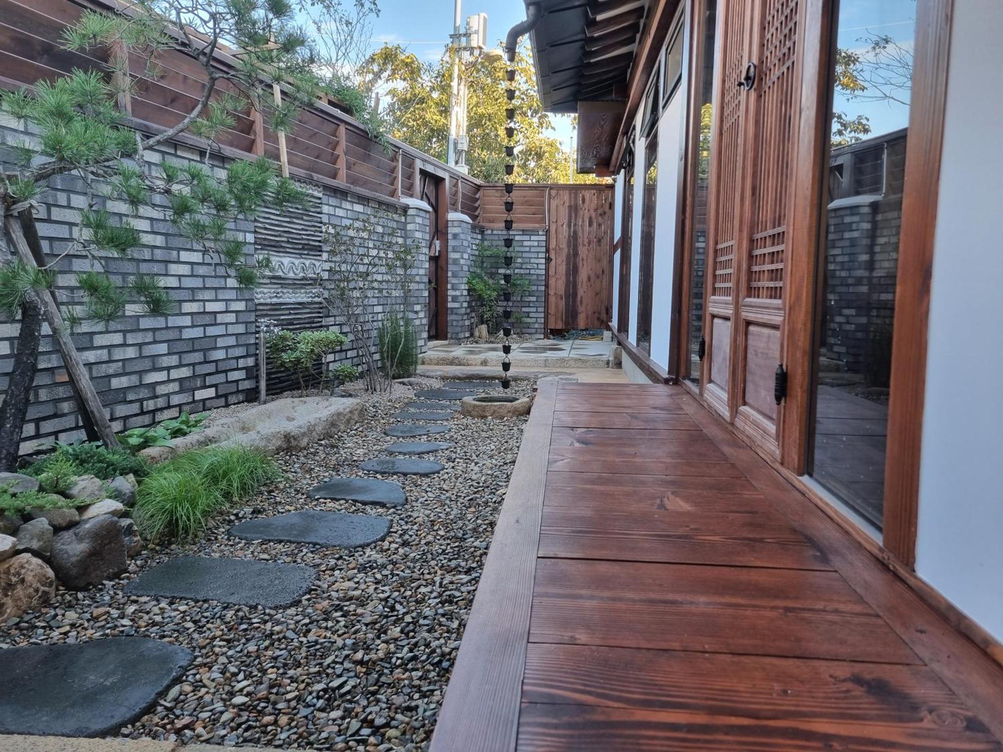 Sieunjae Bed & Breakfast Gyeongju Ngoại thất bức ảnh