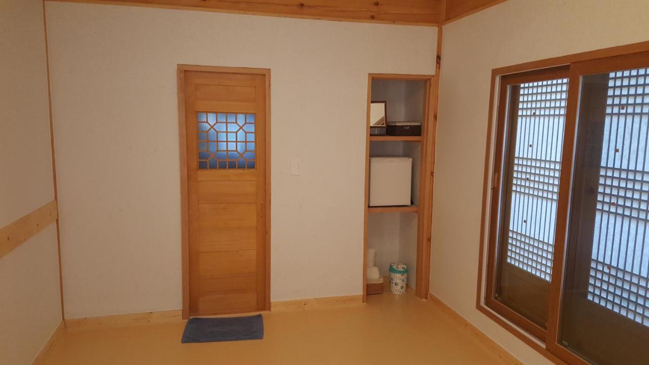 Sieunjae Bed & Breakfast Gyeongju Ngoại thất bức ảnh