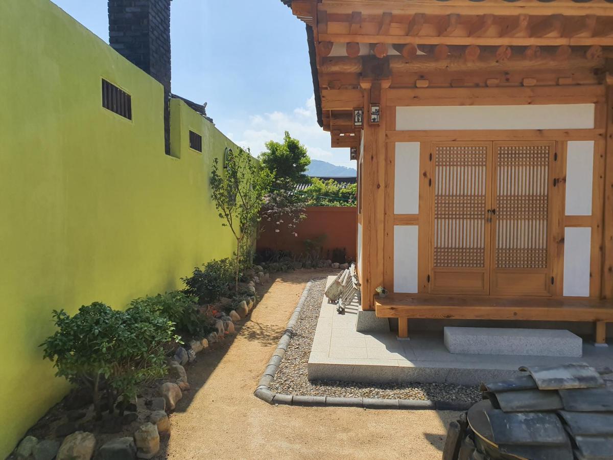 Sieunjae Bed & Breakfast Gyeongju Ngoại thất bức ảnh